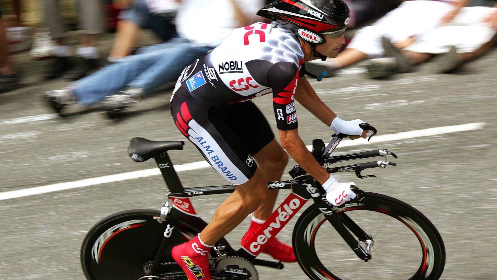 德甲联赛激战正酣，拜仁慕尼黑紧追榜首勒沃库森