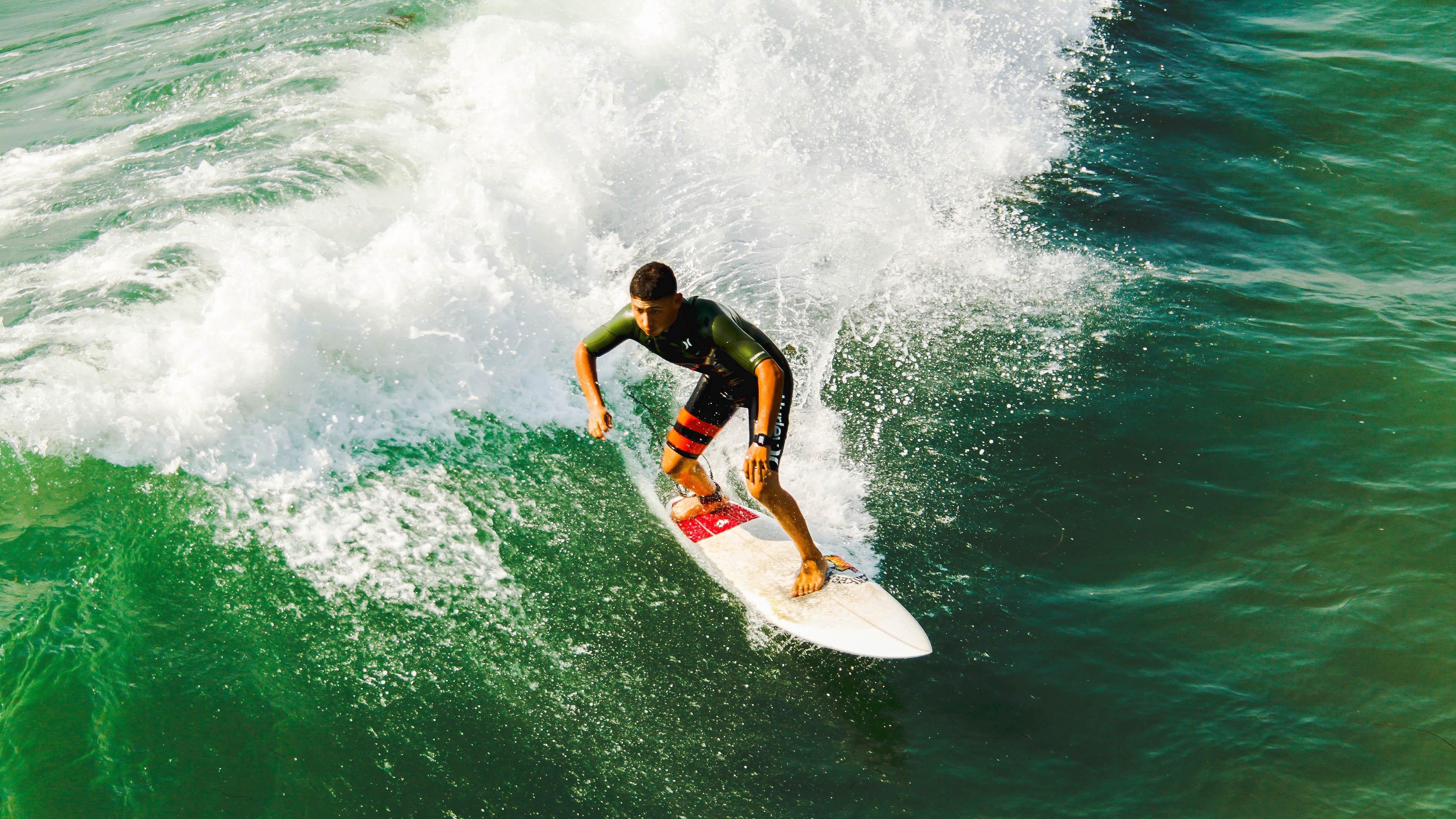 无名小卒逆袭夺冠！网球新星横扫世界第一，上演年度最大黑马传奇