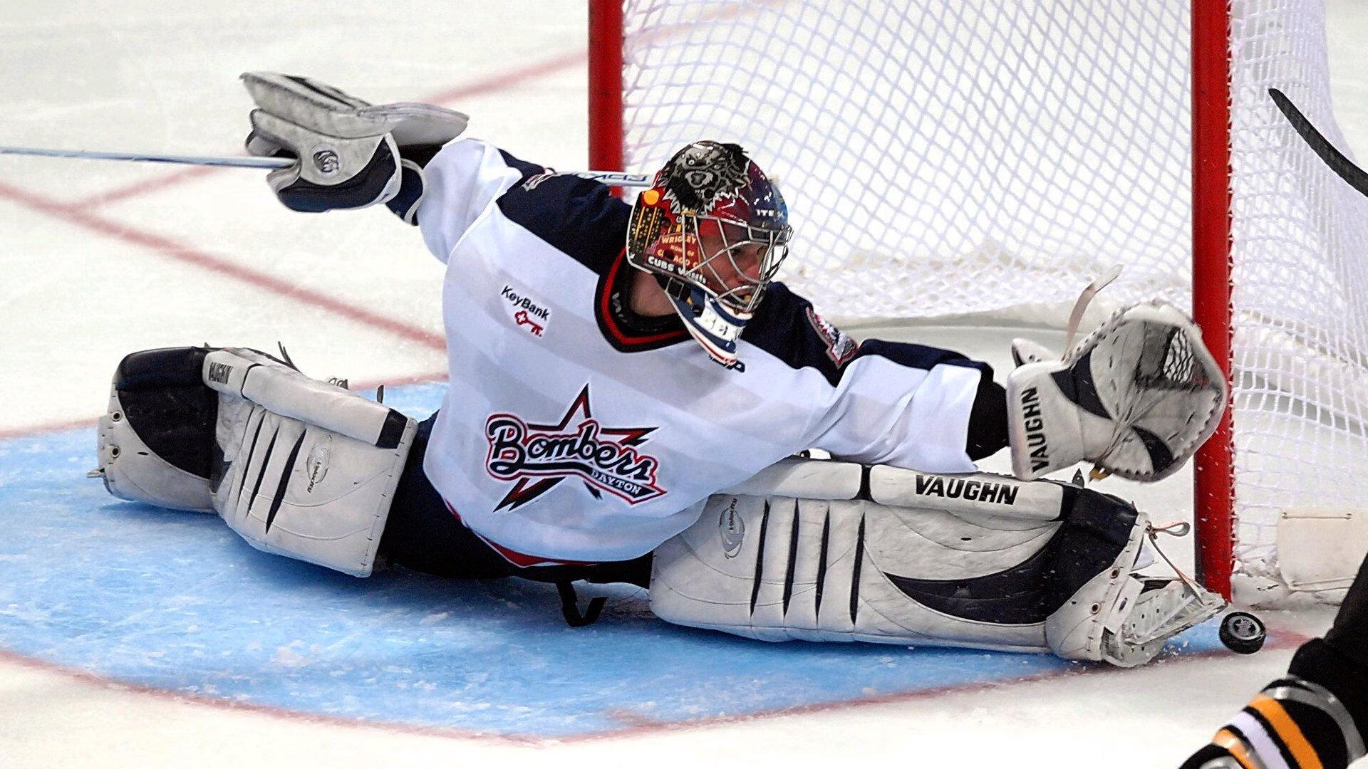 UFC 300重磅对决敲定 冠军卫冕战引爆全球格斗热潮