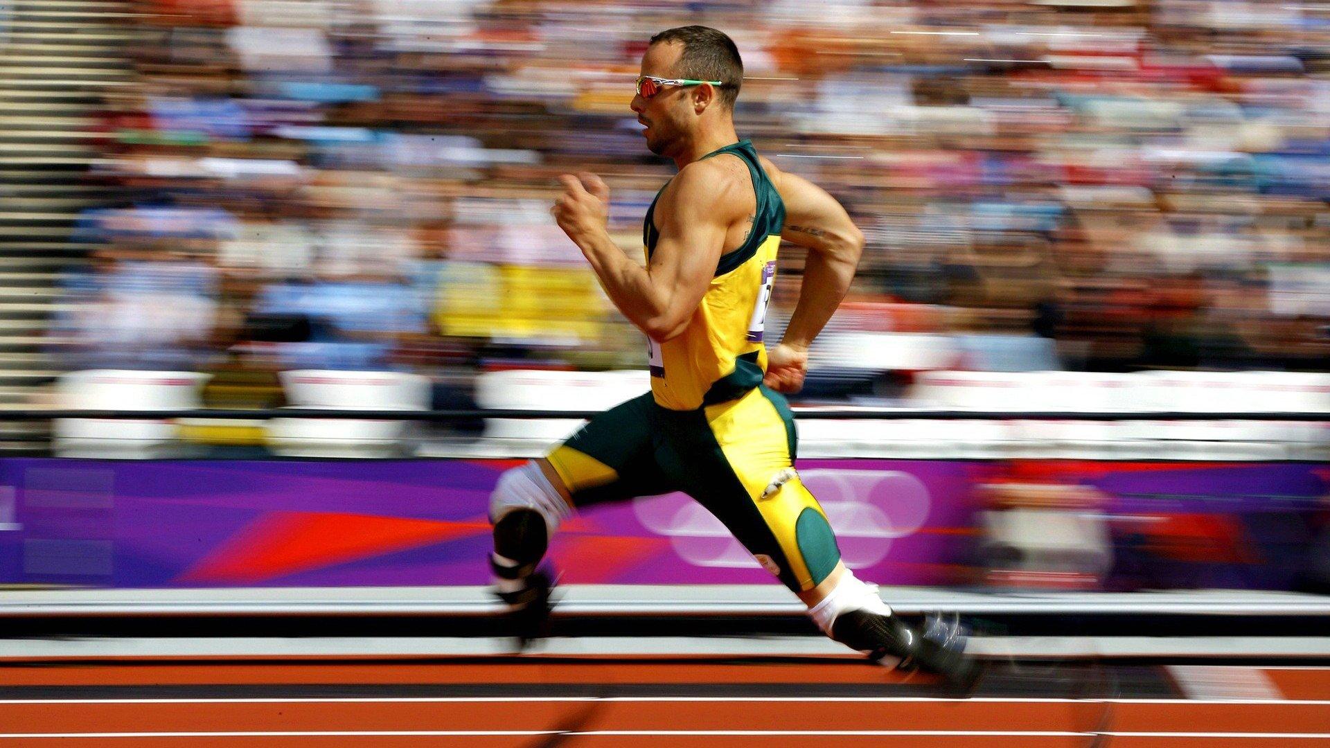 中国游泳队亚运会再创佳绩 多项纪录被刷新